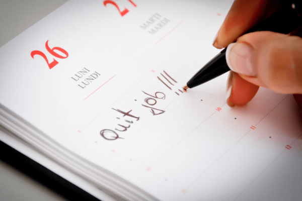 writing quit job on calendar